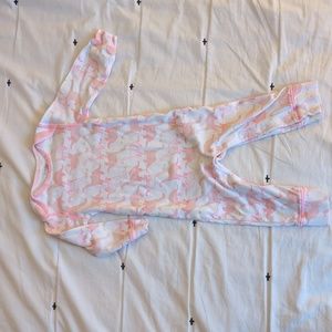 💛3/$20 Girls Dinosaur Long Sleeved Onsie